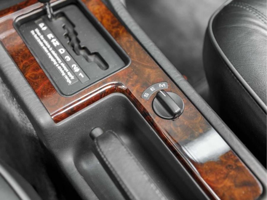 Детали интерьера Audi V8 1990 года  (EU) (фото 73 из 84)